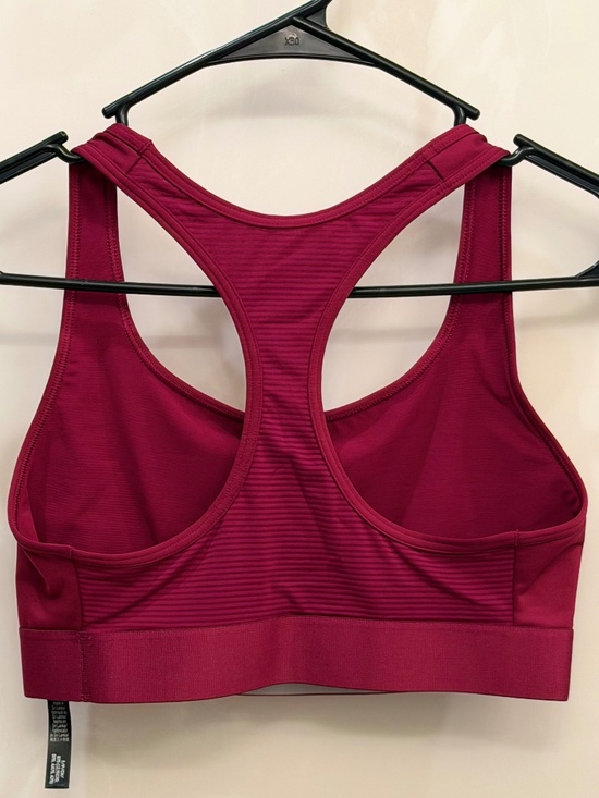 Victoria's Secret Sports Bra in Fuschia Pink. Size Small. - Picture 2 of 2